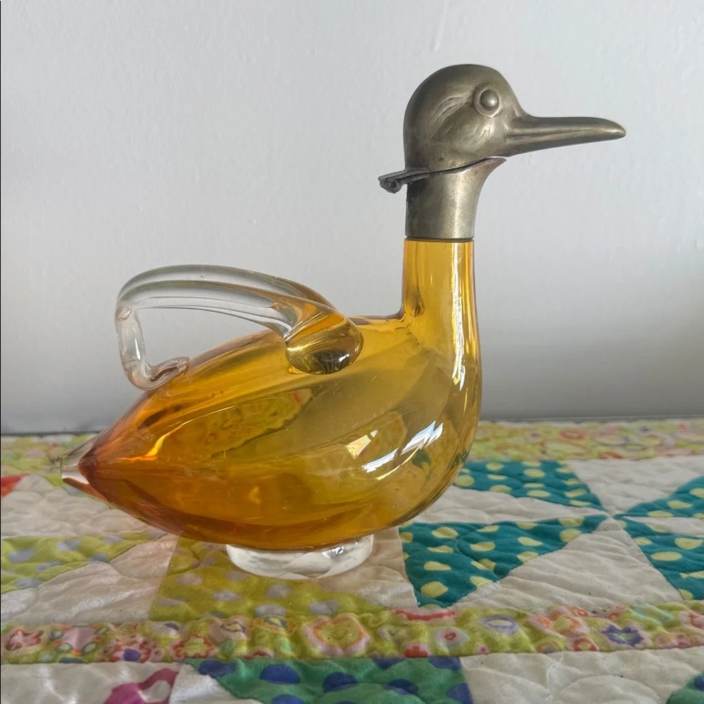 VINTAGE Amber Glass Duck Figurine with Brass Accents Karl Palda, MCM Home Decor - Picture 3 of 5